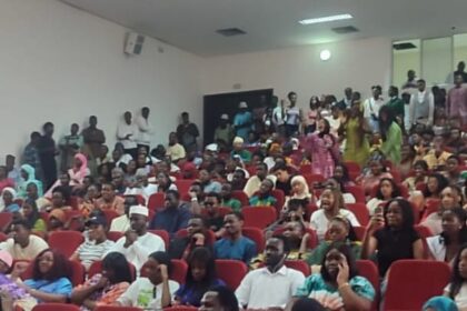 الشباب الإفريقي يدعو إلى الوحدة من قلب أكادير: احتفال بالهوية ورسالة نحو المستقبل
