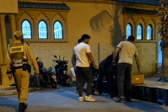حملة لتحرير الأرصفة والطرقات من الاحتلال العشوائي بتيكيوين أكادير