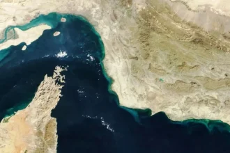 مشروع الحرية في مضيق هرمز وسط توتر بين واشنطن وطهران