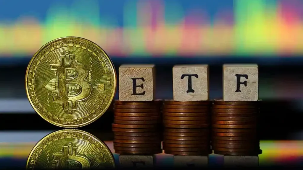 البيتكوين تحت ضغط صناديق ETF.. هل تتجه السوق إلى تصحيح جديد؟