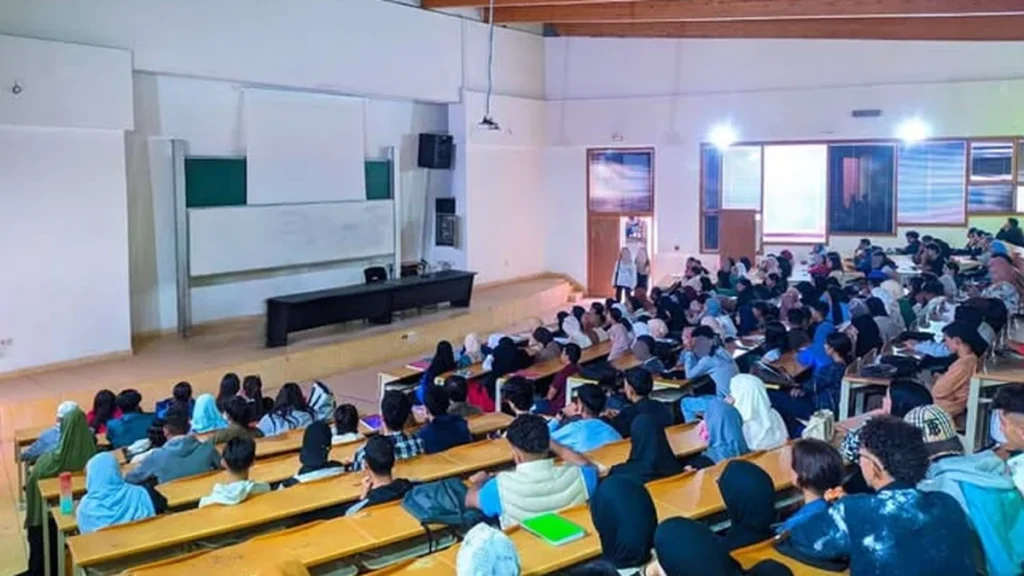طلبة سوس ماسة بين ضغط الامتحانات والتنقل بعد عيد الأضحى