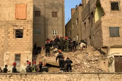 انهيار عمارة سكنية بمنطقة عين النقبي بمدينة فاس يخلف قتلى ومصابين