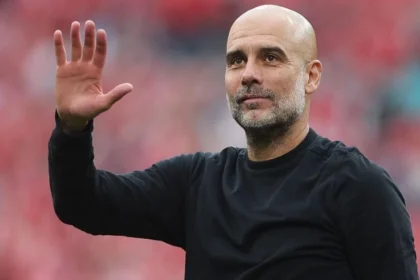 بيب غوارديولا مدرب مانشستر سيتي وسط تكهنات حول وجهته المقبلة