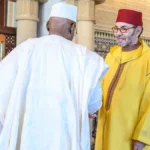الملك محمد السادس يستقبل سفراء أجانب قدموا أوراق اعتمادهم بالقصر الملكي بالرباط