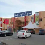 سوق الحرية بإنزكان في سياق نزاع تجاري وقضائي حول تدبير واستغلال المركب