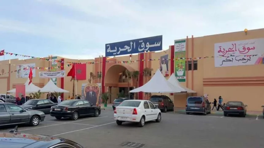 سوق الحرية بإنزكان في سياق نزاع تجاري وقضائي حول تدبير واستغلال المركب