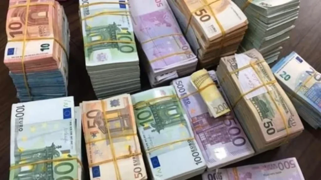 احتياطي المغرب من العملة الصعبة يبلغ 469.8 مليار درهم عند متم أبريل