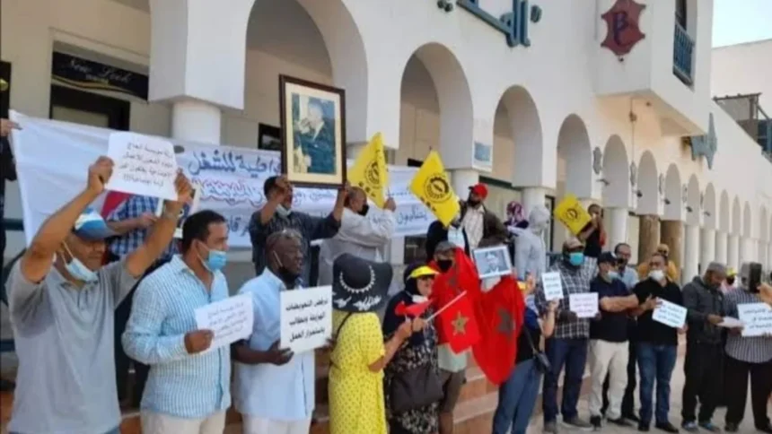 عمال موكادور بأكادير ينتظرون تنفيذ الحكم القضائي لفائدتهم