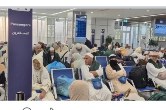300 حاج مغربي عالقون بمطار جدة ويطلقون نداء عاجلاً لأحمد التوفيق - أكادير24