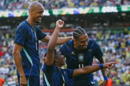 رافيينا يشيد بالمنتخب المغربي قبل مواجهة كأس العالم 2026 - أكادير24
