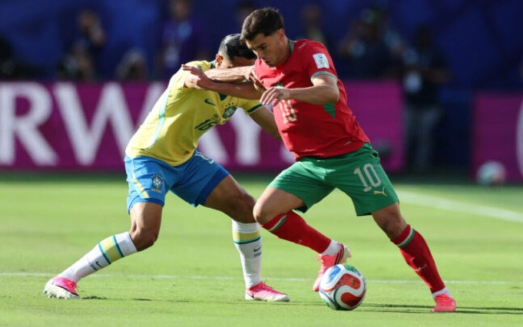 أرقام المغرب ضد البرازيل: ندية تاريخية للأسود وصدمة للسامبا في “سوفاسكور”