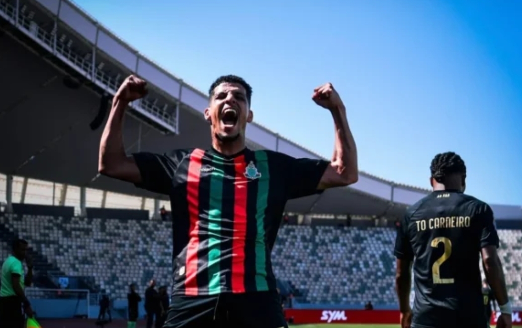 الجيش الملكي يتفوق على الوداد الرياضي