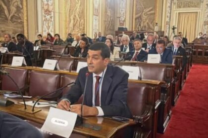 الجزائر تدعو إلى السلم و التنمية… والواقع يرد بسخرية
