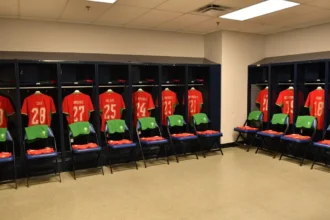 تشكيلة المنتخب الوطني امام النرويج