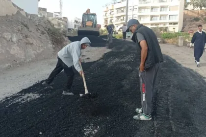 مبادرة مواطنة لإصلاح طريق تمراغت شمال أكادير