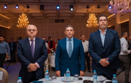 سوس ماسة تحتضن اللقاء الجهوي للاستثمار لفائدة مغاربة العالم بمبادرة من بنك إفريقيا سوس ماسة تحتضن اللقاء الجهوي للاستثمار لفائدة مغاربة العالم بمبادرة من بنك إفريقيا