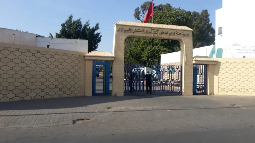 سيارات إسعاف مركونة وأسطول متهالك.. نقابة تحذر من تعثر نقل المرضى بإنزكان سيارات إسعاف مركونة وأسطول متهالك.. نقابة تحذر من تعثر نقل المرضى بإنزكان