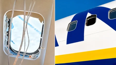 لحظات رعب على رحلة رايان إير.. إنقاذ مسافر سُحب جزئياً خارج الطائرة Une des vitres de l'avion s'est brisée en vol